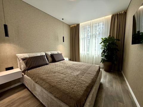 квартира за адресою Краснова вул., 1-Б