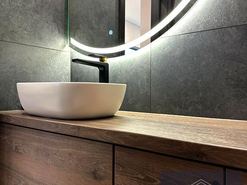 квартира за адресою Дніпровська набережна вул., 25