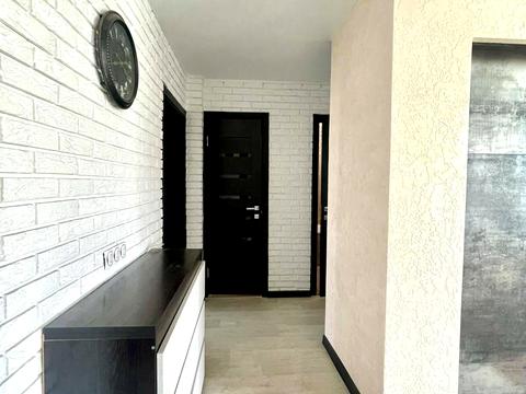 квартира за адресою Космонавтів вул., 53/1
