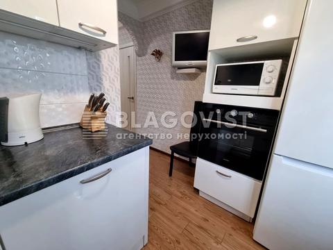 квартира по адресу Голосеевский просп. (40-летия Октября), 112