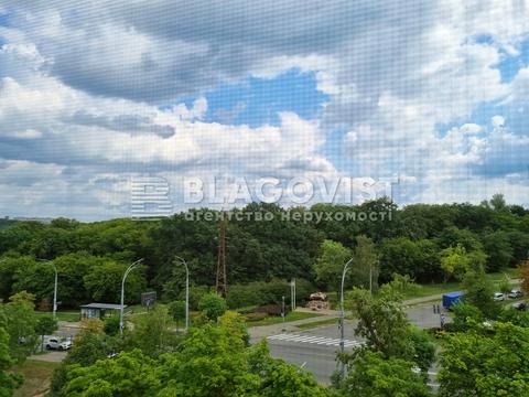 квартира по адресу Голосеевский просп. (40-летия Октября), 112