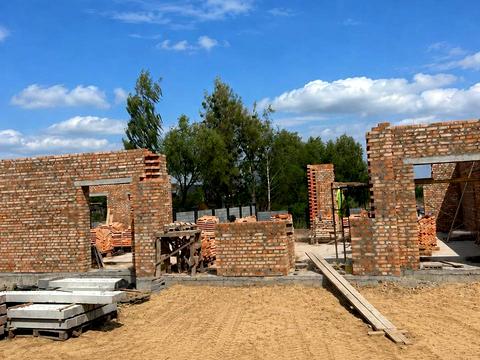 будинок за адресою В'ячеслава Чорновола вул.