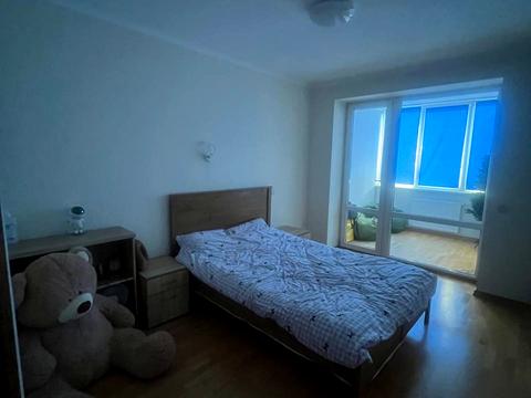 квартира за адресою Чорновола вул., 11а