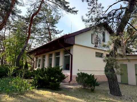 комерційна за адресою Фестивальна вул., 19Д