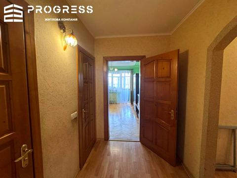 квартира по адресу Героев УПА ул., 6