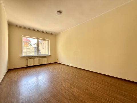 комерційна за адресою Дністрянська вул., 7