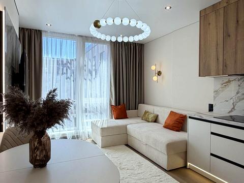 квартира за адресою Романа Левицького вул., 4