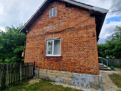 будинок за адресою с. Болотня, Хмельницького