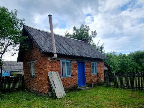 будинок за адресою с. Болотня, Хмельницького