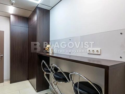 комерційна за адресою Валерія Лобановського просп., 144