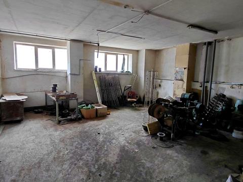 комерційна за адресою Б.Хмельницького, 45