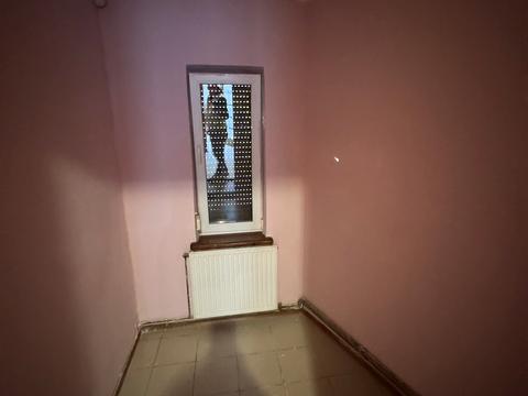 комерційна за адресою Дністровська вул., 63