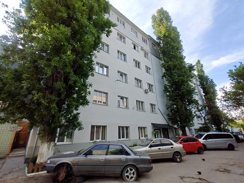 квартира за адресою Дмитра Іванова вул., 37