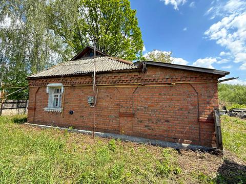 будинок за адресою Космонавтів вул., 5