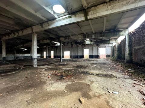 комерційна за адресою Шевченка, 1Б