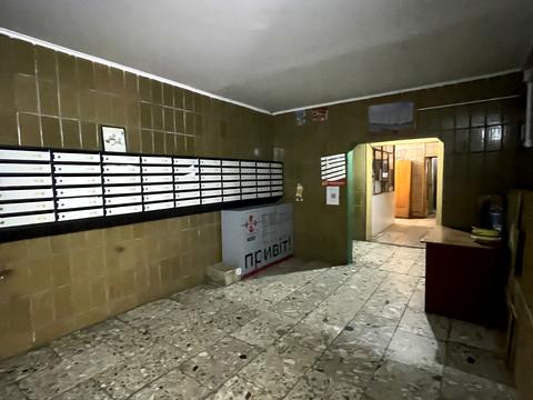 квартира за адресою Ревуцького вул., 13