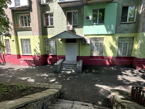 коммерческая по адресу Кловский спуск, 4