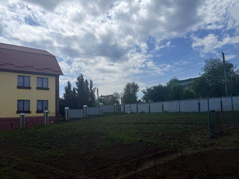 участок по адресу Миру 1А