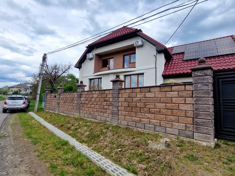 будинок за адресою Миру