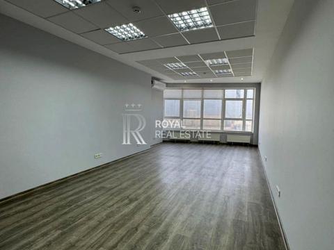 комерційна за адресою Кловський узвіз, 7a