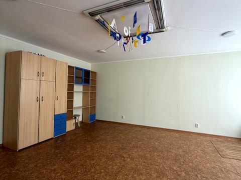 комерційна за адресою Електроапаратна вул., 3