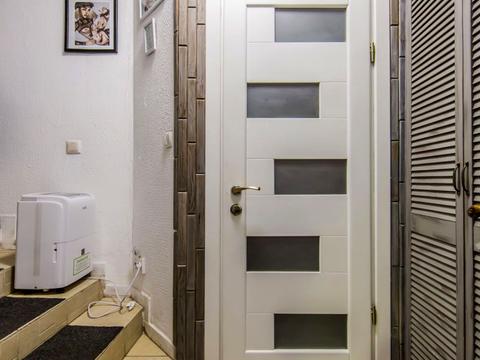 комерційна за адресою Кудрявська вул., 16
