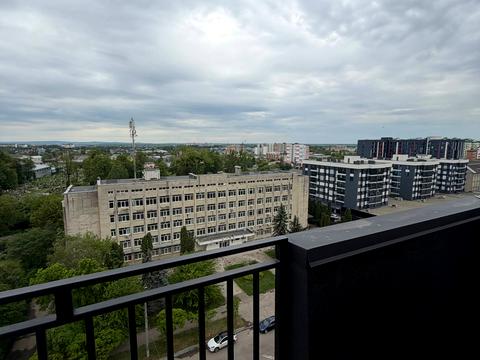 квартира за адресою Степана Бандери вул., (Будинок)