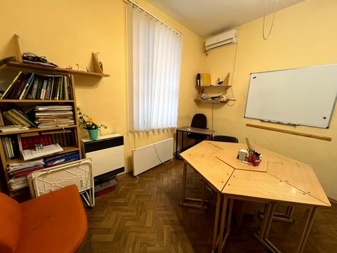 квартира за адресою Монастирська вул. (Володарського), 3
