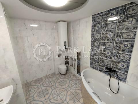 комерційна за адресою Ямська вул., 52