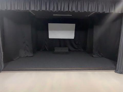 комерційна за адресою Громадянська вул., 4