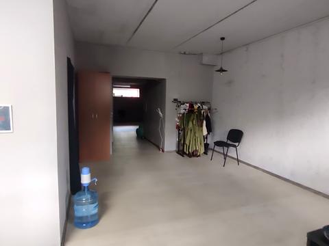 комерційна за адресою Громадянська вул., 4