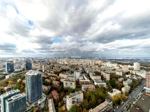 комерційна за адресою Мечникова вул. (Кловський), 7-А
