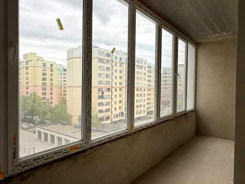 квартира за адресою Петра Маланюка вул., (Будинок 4)