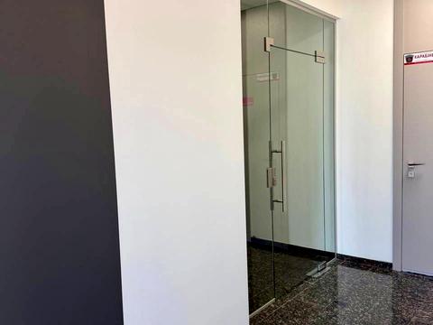 комерційна за адресою Князя Ярослава Мудрого просп., 1а