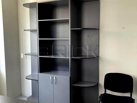 комерційна за адресою В'ячеслава Чорновола вул., 20
