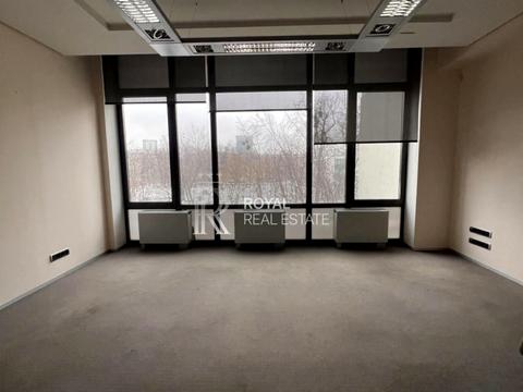 комерційна за адресою Студентська вул., 5-7В