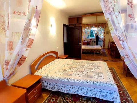 квартира за адресою Генерала Алмазова вул. (Кутузова), 6