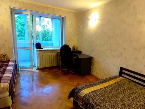 квартира за адресою Генерала Алмазова вул. (Кутузова), 6