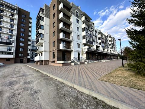 комерційна за адресою Паркова вул., (Будинок 7)