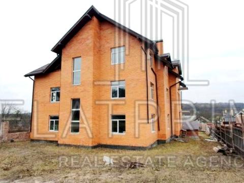 будинок за адресою Юності