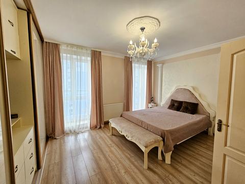 квартира за адресою Володимира Івасюка вул., 7