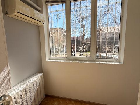 комерційна за адресою Шевченка вул., 3-А