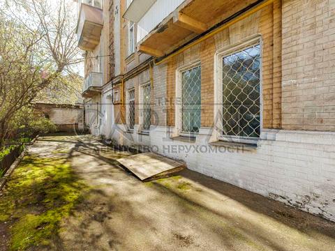 комерційна за адресою Липська, 9Б