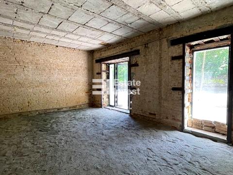 комерційна за адресою Обсерваторна вул., 9
