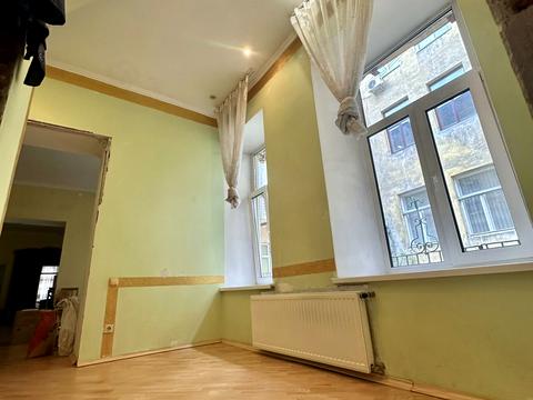 квартира за адресою Гетьмана Петра Дорошенка вул. (Жовтнева), 34