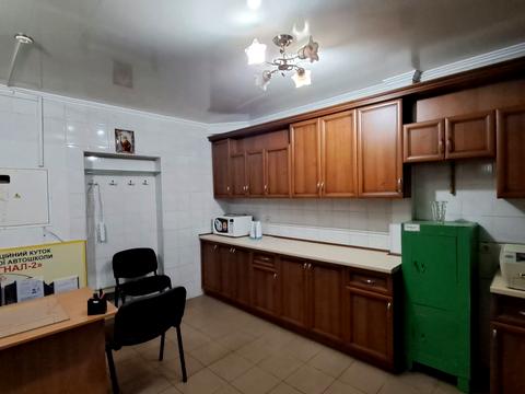 комерційна за адресою Федора Полєтаєва вул., 12-А