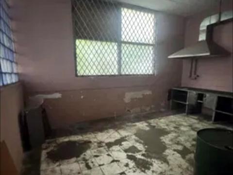 комерційна за адресою Стратегічне шосе (Науки), 57