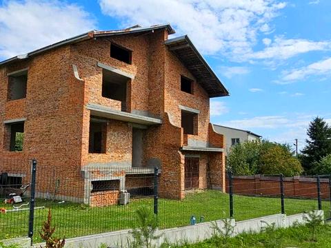 будинок за адресою Огієнка