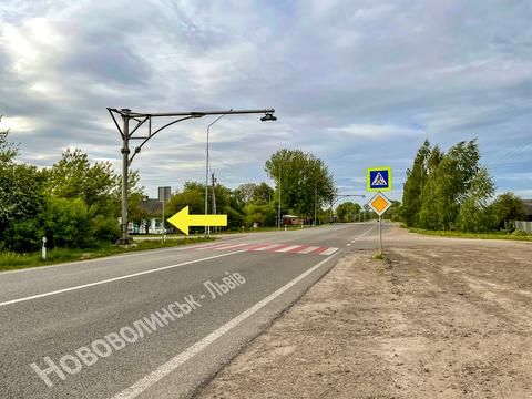 комерційна за адресою с. Стара Лішня, Миру, 1