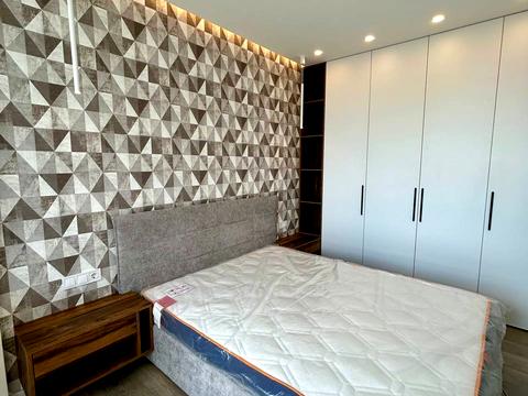 квартира за адресою Салютна вул., (Будинок 02301-02303)